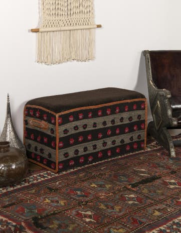 1' 6 x 3' 3 Hand Knotted Furniture Trunk