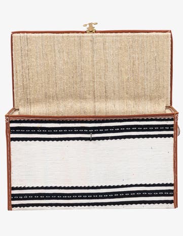 1' 3 x 2' 5 Hand Knotted Furniture Trunk