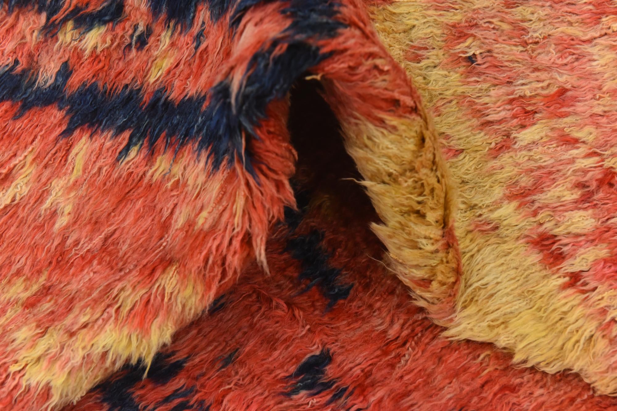 6' 5 x 9' 5 Hand Knotted Darya Wool Rug