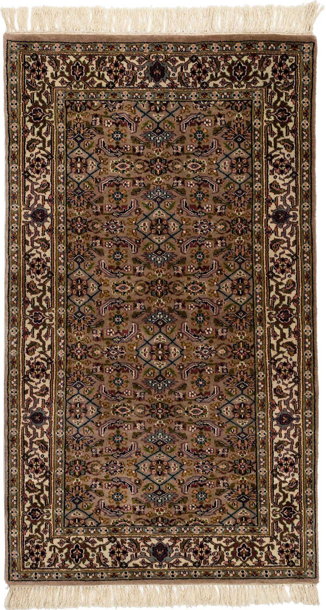 2' 10 x 5' 1 Hand Knotted Farahan Wool Rug