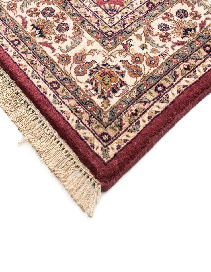 Detail image of 8' 1 x 11' 3 Hand Knotted Isfahan Oriental Wool Rug