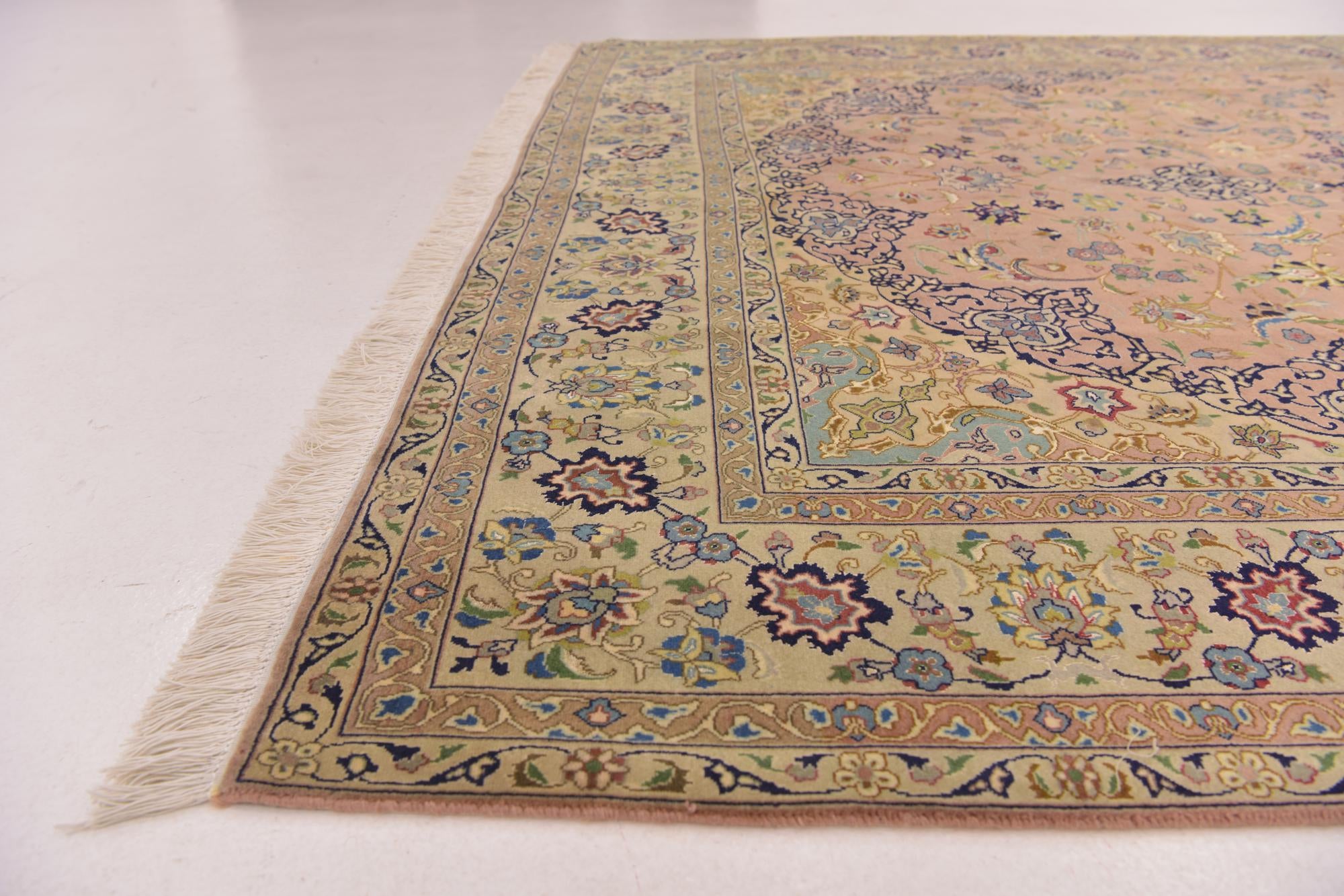 6' 6 x 9' 8 Hand Knotted Isfahan Persian Rug