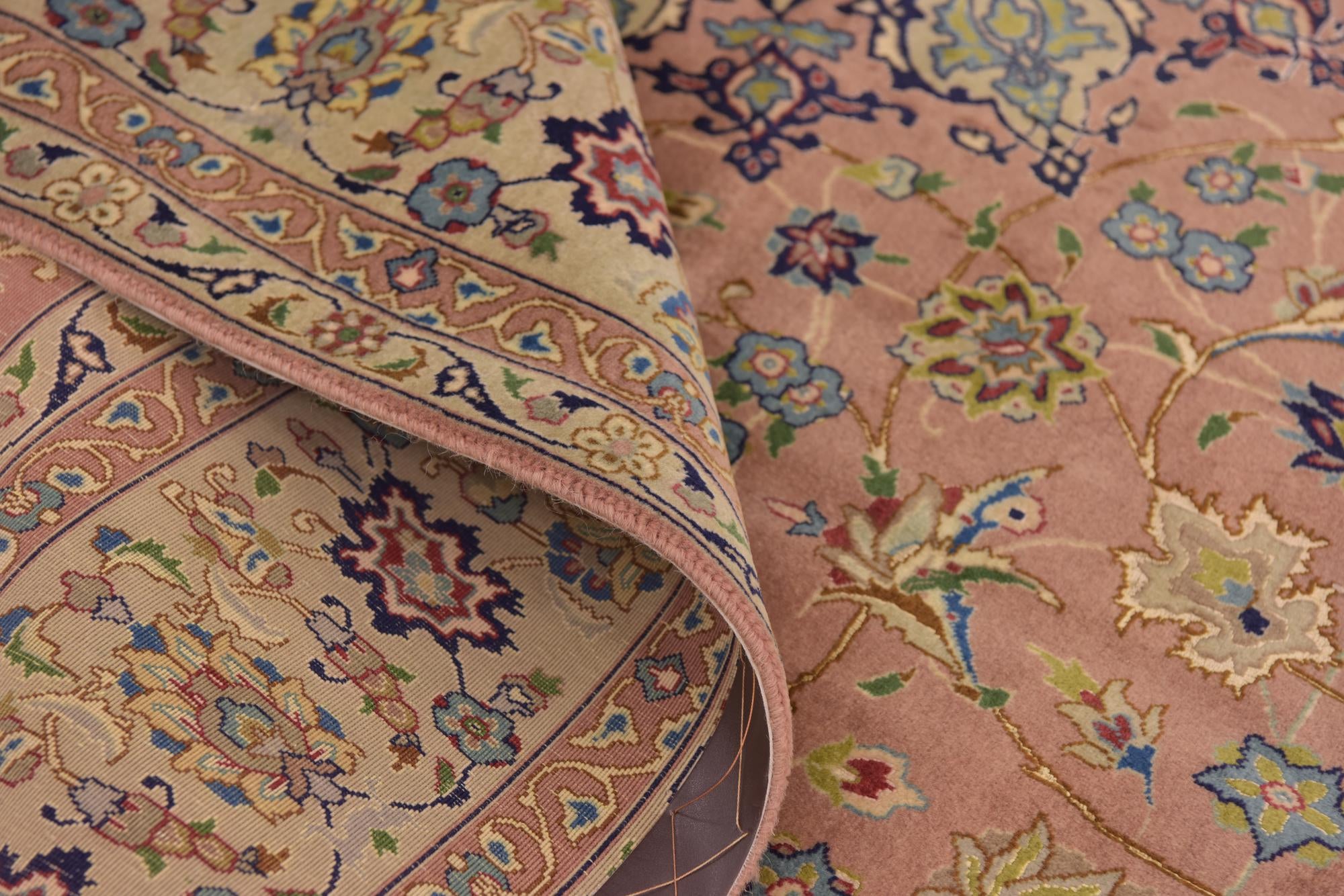 6' 6 x 9' 8 Hand Knotted Isfahan Persian Rug