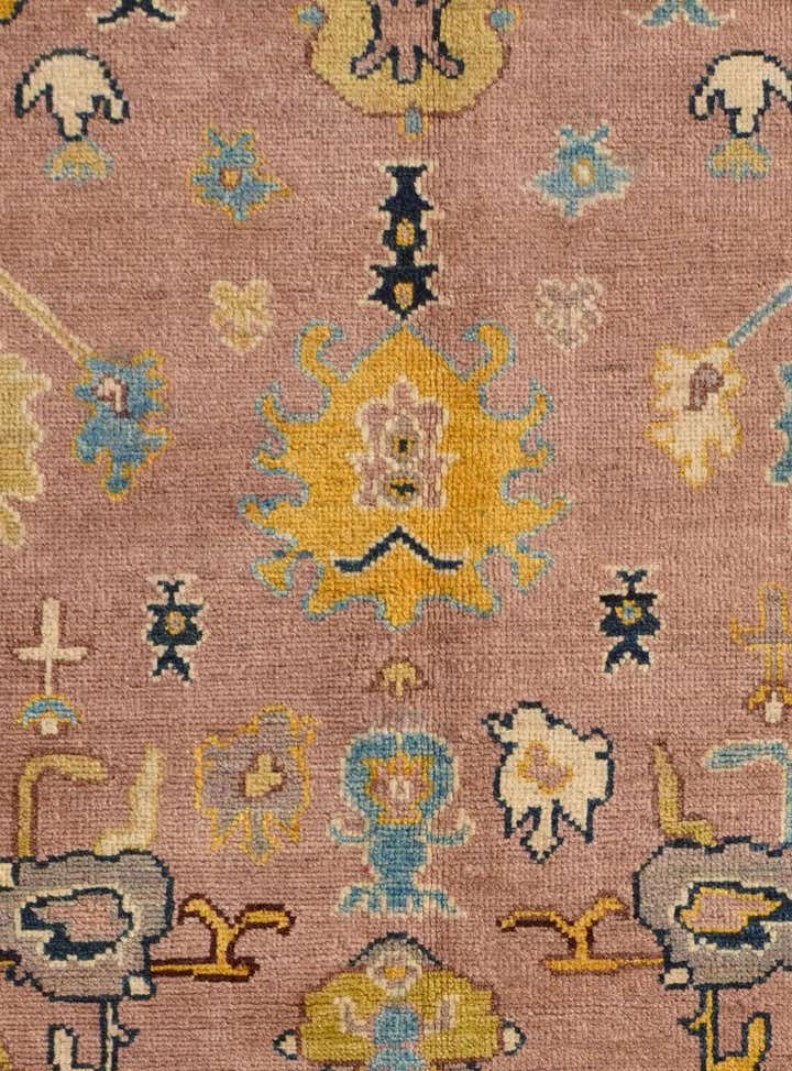 5' 5 x 7' 9 Hand Knotted Kazak Rug