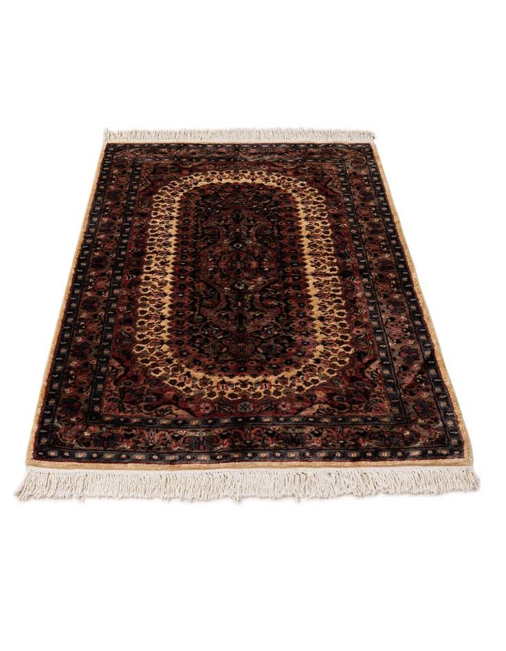 Detail image of 3' 2 x 5' 4 Hand Knotted Lahour Oriental Rug
