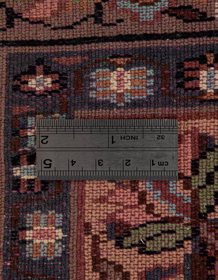 Detail image of 3' 2 x 5' 4  Hand Knotted Lahour Oriental Rug