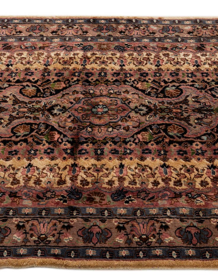 Detail image of 3' 2 x 5' 4  Hand Knotted Lahour Oriental Rug