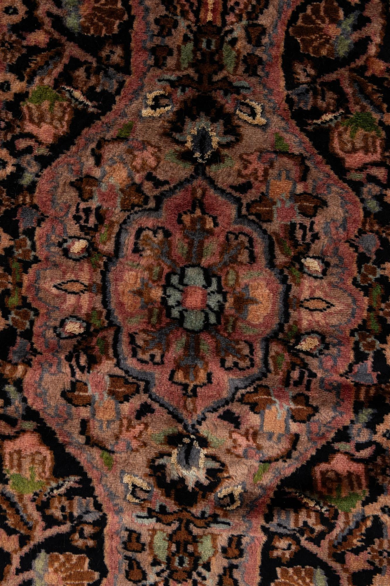 3' 2 x 5' 4 Hand Knotted Lahour Oriental Rug