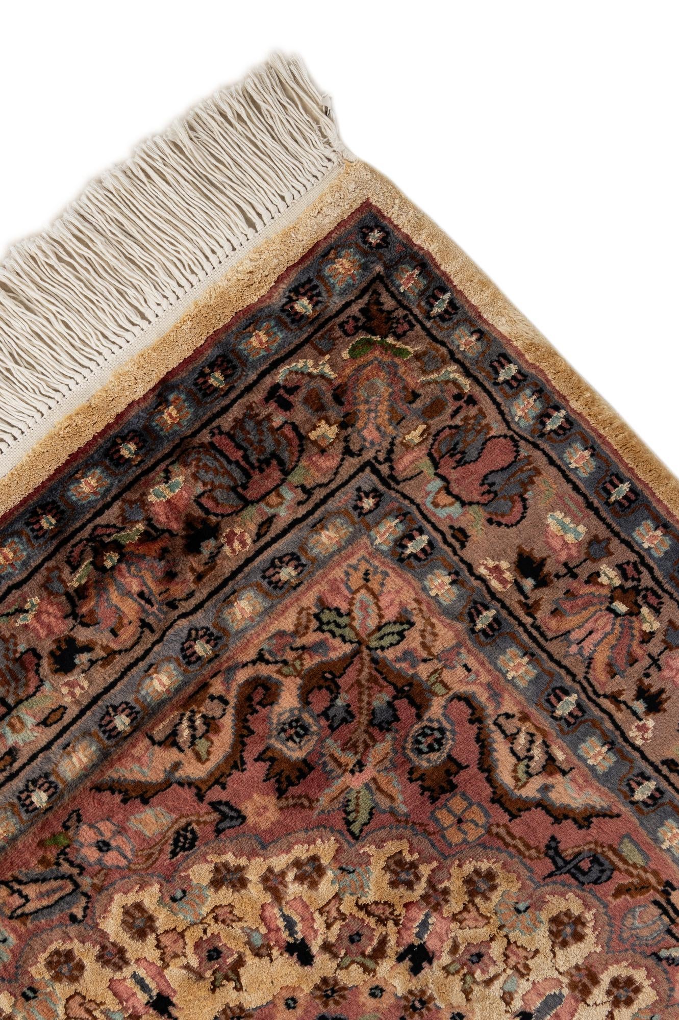 3' 2 x 5' 4 Hand Knotted Lahour Oriental Rug