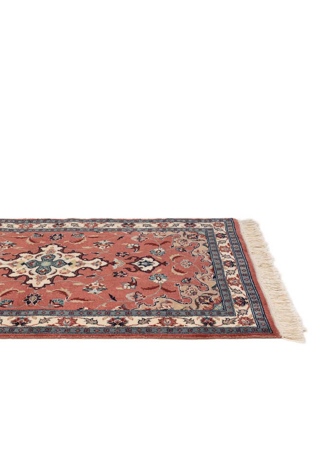 Detail image of 3' 2 x 5' 2 Hand Knotted Lahour Wool Rug