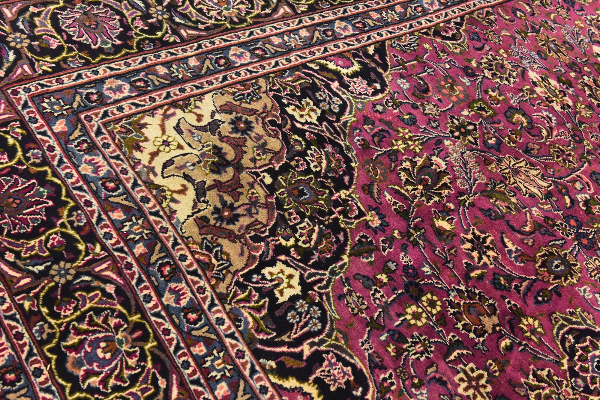 9' 10 x 12' 7 Hand Knotted Mashad Persian Wool Rug