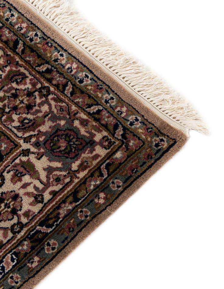 Detail image of 5' 4 x 8' 6 Hand Knotted Mir Wool Rug