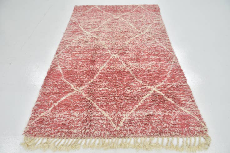 Detail image of 4' 8 x 8' Hand Knotted Moroccan Wool Rug