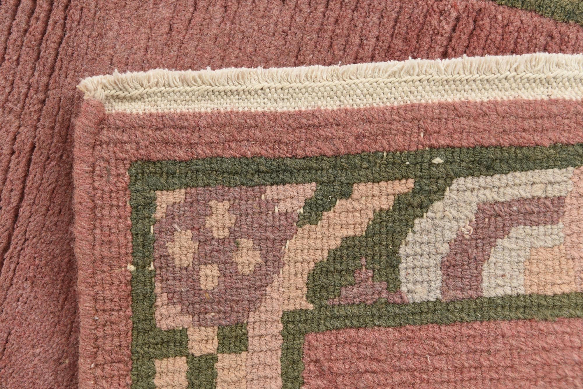 2' 6 x 4' 9 Hand Knotted Nepal Wool Rug