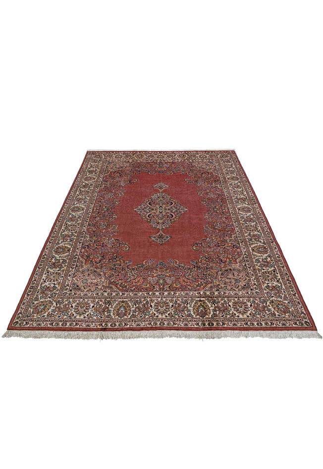Detail image of 8' 1 x 11' 2 Hand Knotted Sarough Wool Rug