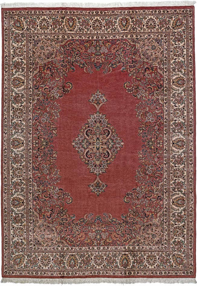 Detail image of 8' 1 x 11' 2 Hand Knotted Sarough Wool Rug