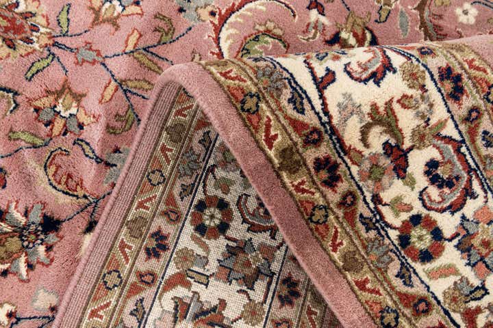 6' 3 x 9' 9 Hand Knotted Sarough Wool Rug