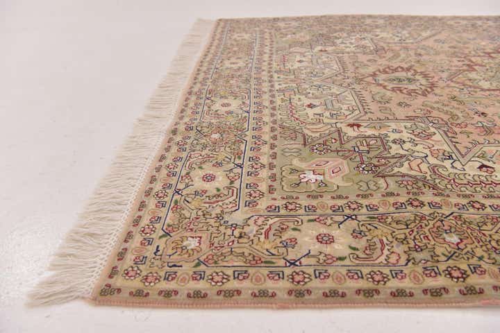 5' x 6' 10 Hand Knotted Tabriz Persian Rug