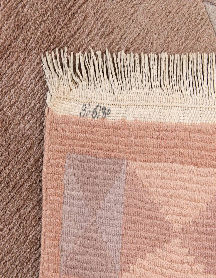 Detail image of 2' 5 x 4' 6 Hand Knotted Tibet Wool Rug