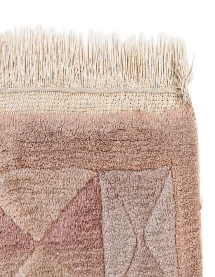 Detail image of 2' 5 x 4' 6 Hand Knotted Tibet Wool Rug