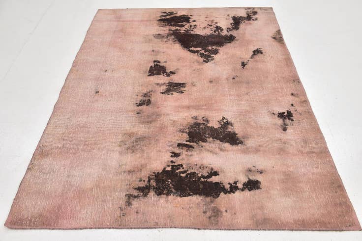 Detail image of 4' 10 x 6' 9 Hand Knotted Ultra Vintage Persian Wool Rug