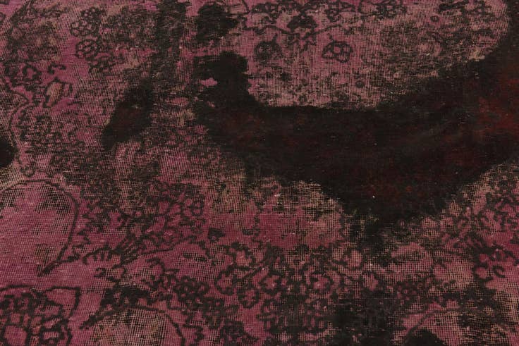 Detail image of 6' x 9' 10 Hand Knotted Ultra Vintage Persian Wool Rug