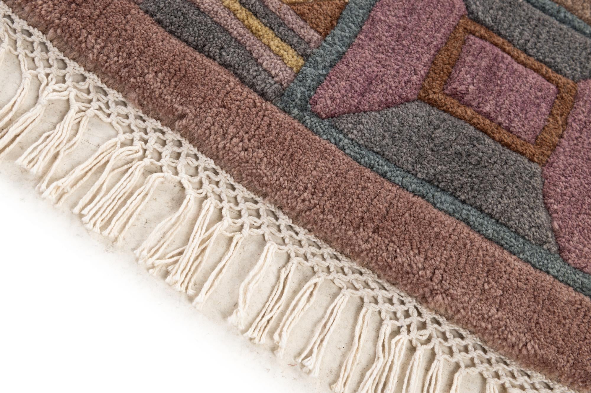 9' 11 x 9' 11 Hand Knotted Tibet Wool Round Rug