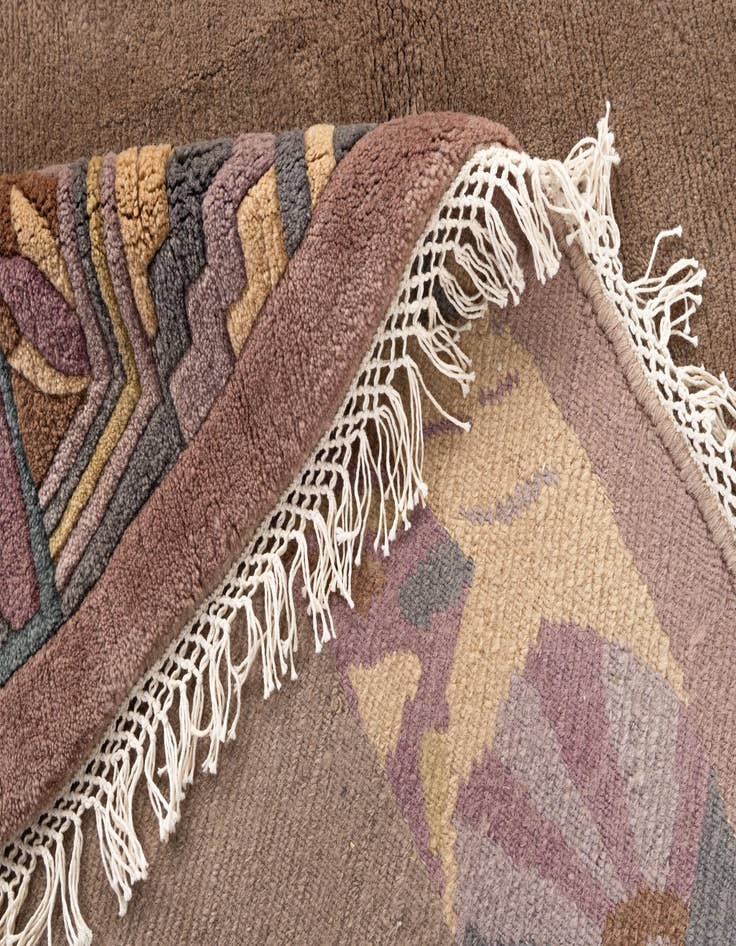 Detail image of 9' 11 x 9' 11  Hand Knotted Tibet Wool Round Rug