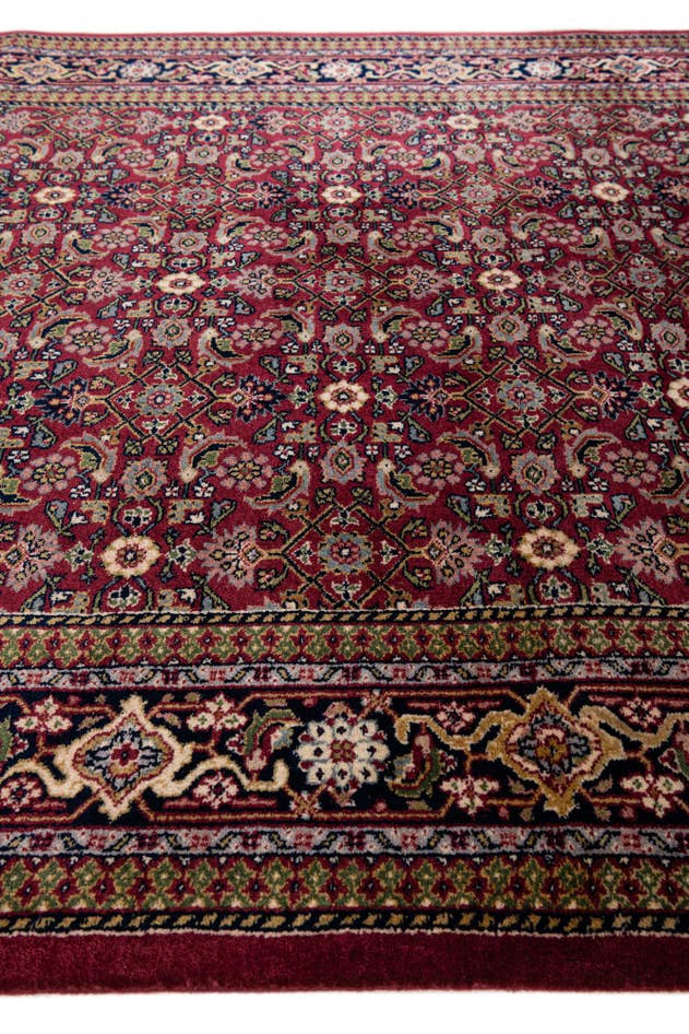 Detail image of 5' 4 x 10' 5 Hand Knotted Farahan Wool Runner Rug