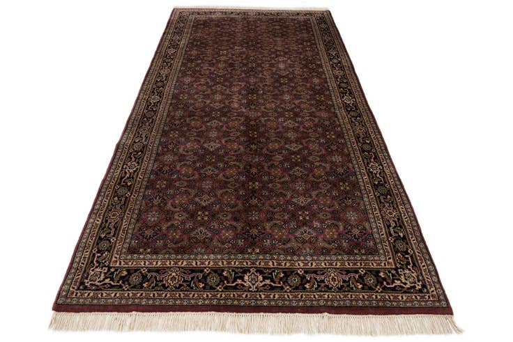 Detail image of 5' 1 x 10' 4 Hand Knotted Farahan Wool Runner Rug