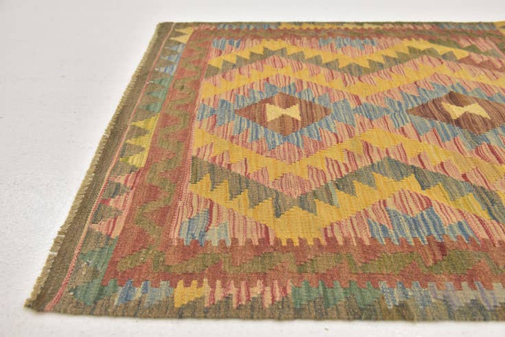 Detail image of 3' 2 x 3' 4 Hand Woven Kilim Maymana Wool Square Rug