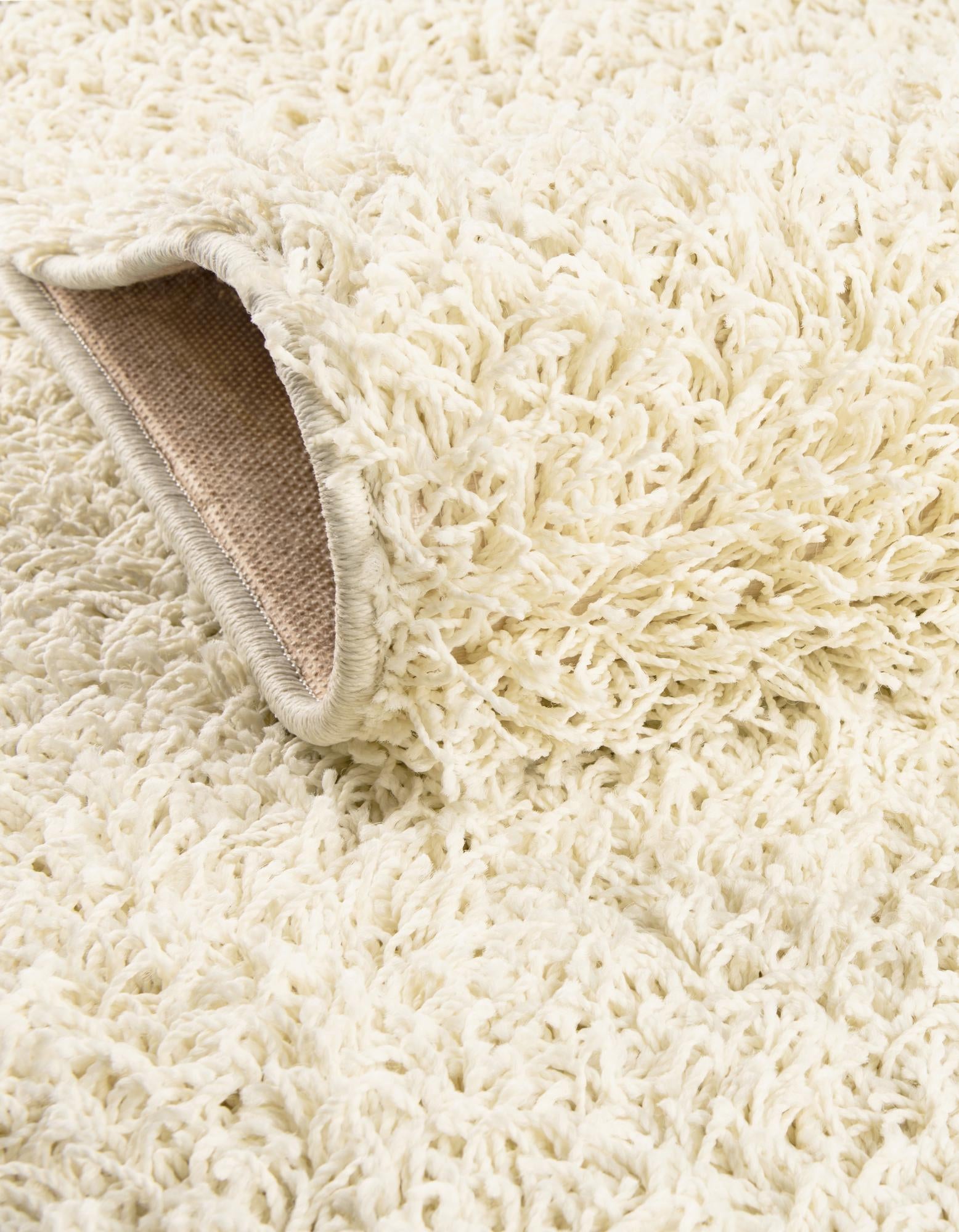 3' 3 x 5' 3 Comfort Solid Shag Rug