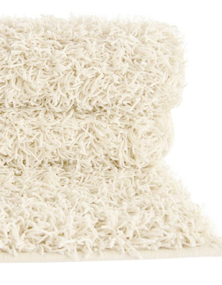 Detail image of 3' 3 x 5' 3 Comfort Solid Shag Rug