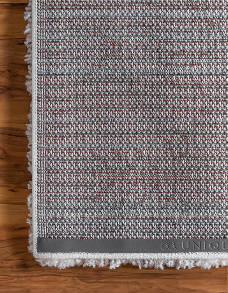 Detail image of 7' 10 x 10' Marrakesh Shag Rug