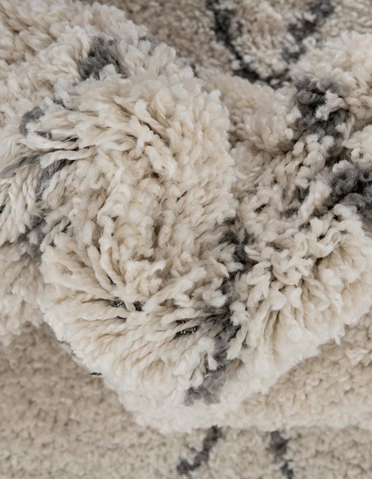 Detail image of 4' x 4' Marrakesh Shag Round Rug