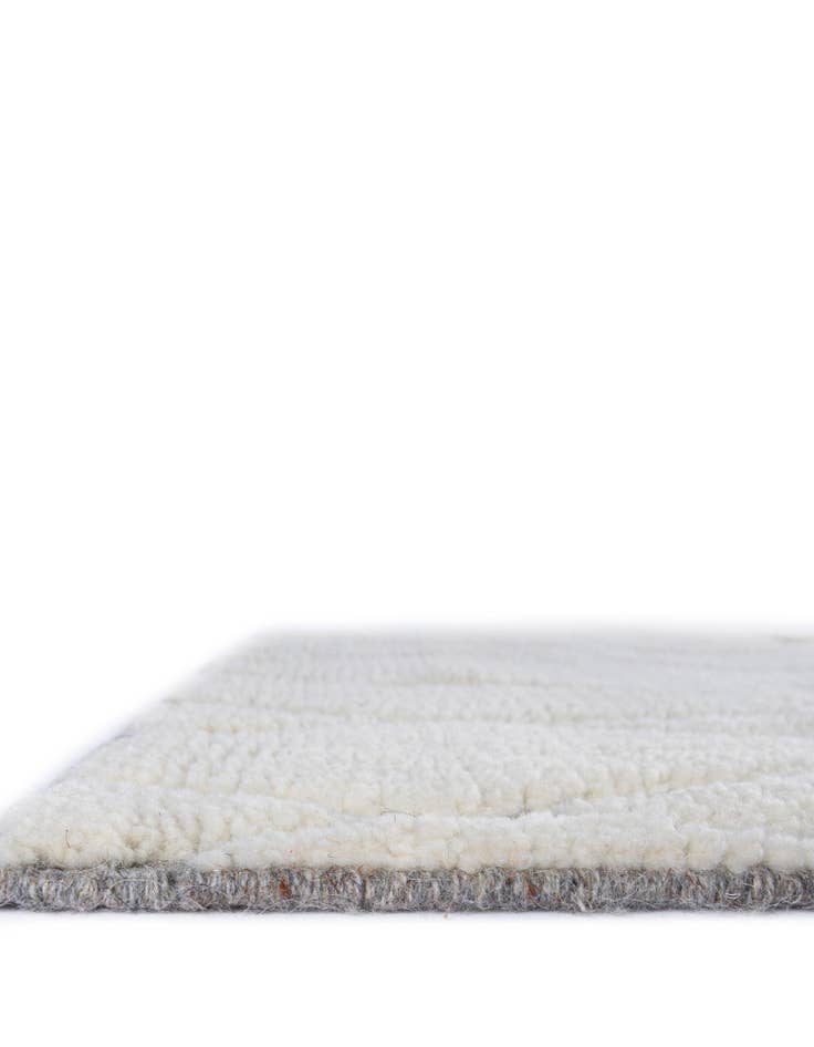 Detail image of 7' 10 x 7' 10 Hand Knotted Atlas Moroccan Wool Square Rug