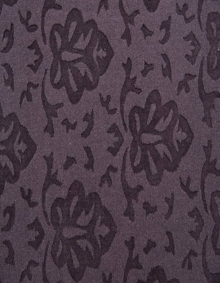 Detail image of 5' 1 x 8' Agra Rug