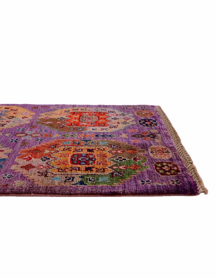 Detail image of 2' x 3' 2 Hand Knotted Ariana Ziegler Rug