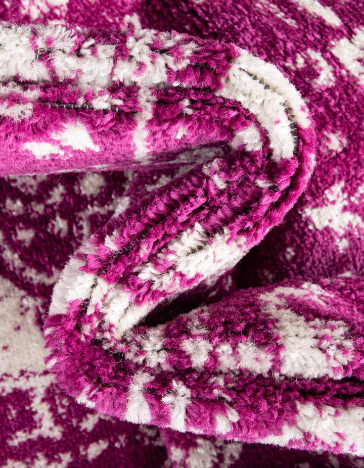 Detail image of 7' 10 x 10' Arlington Rug