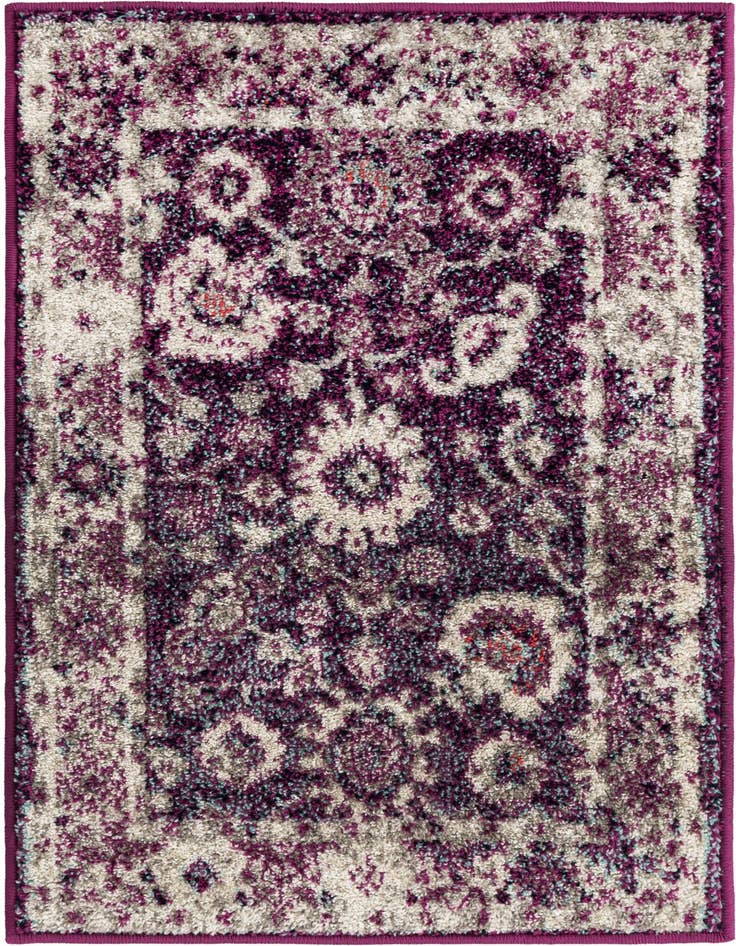 Detail image of 2' x 3' Carrington Rug