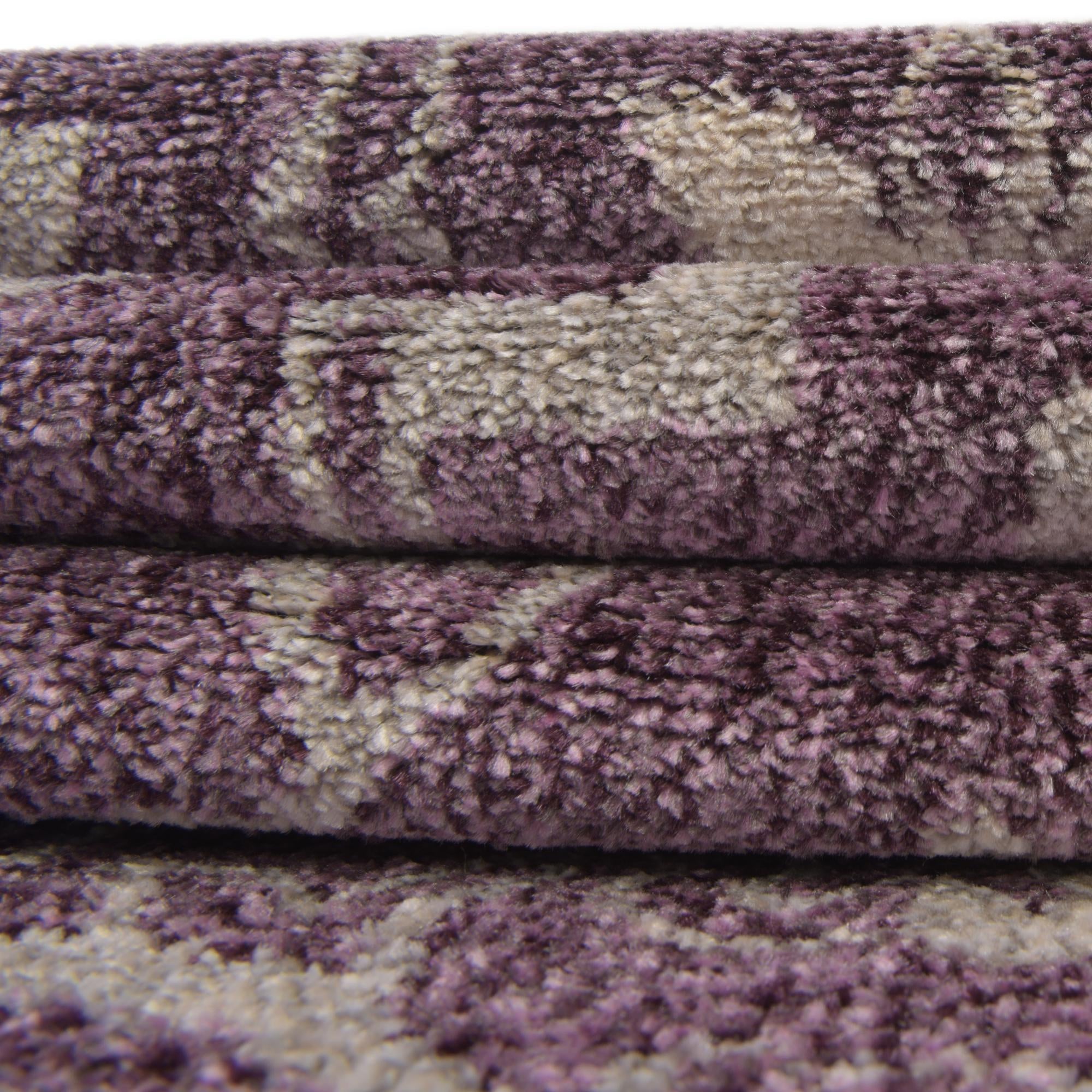 3' 3 x 5' 3 Damask Rug