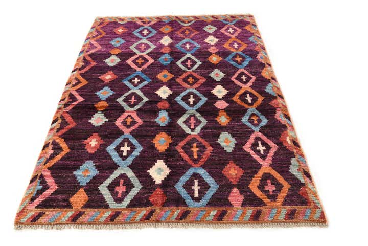 4' x 5' 11 Hand Knotted Darya Wool Rug