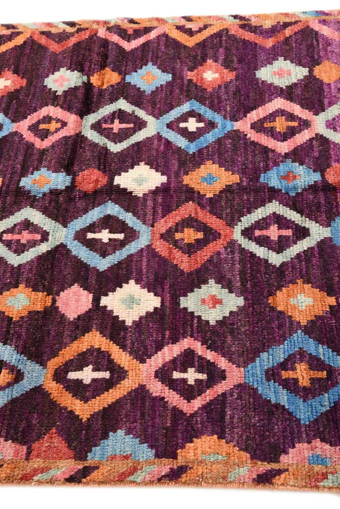 4' x 5' 11 Hand Knotted Darya Wool Rug