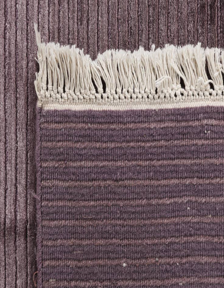 Detail image of 8' 2 x 11' 5  Hand Knotted Darya Wool Rug