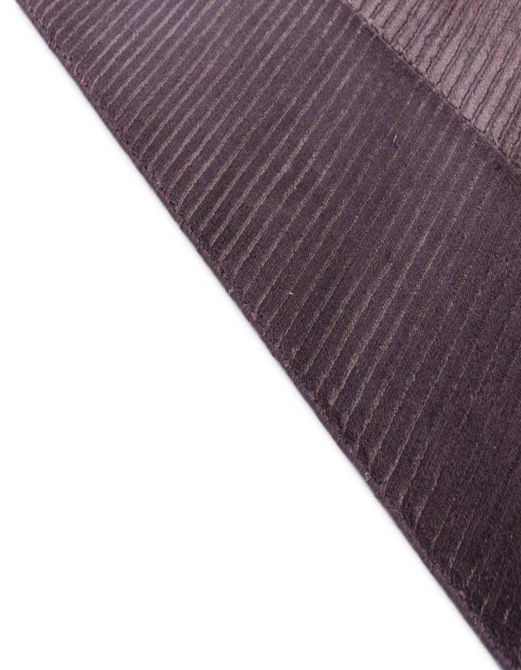 Detail image of 8' 1 x 11' 4  Hand Knotted Darya Wool Rug