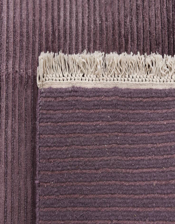 Detail image of 8' 1 x 11' 4  Hand Knotted Darya Wool Rug