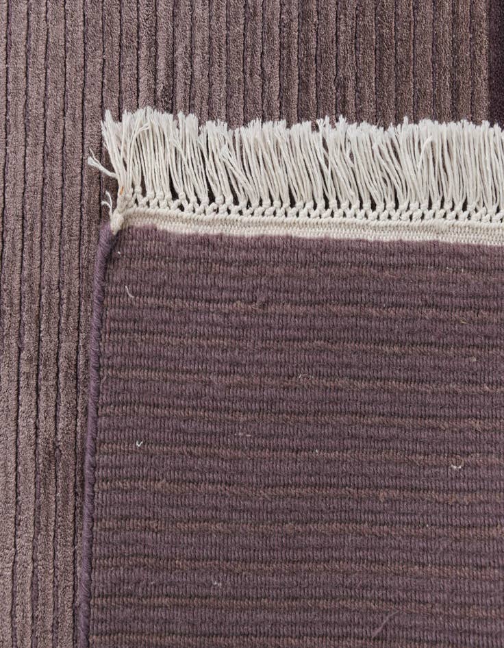 Detail image of 8' 2 x 11' 6  Hand Knotted Darya Wool Rug