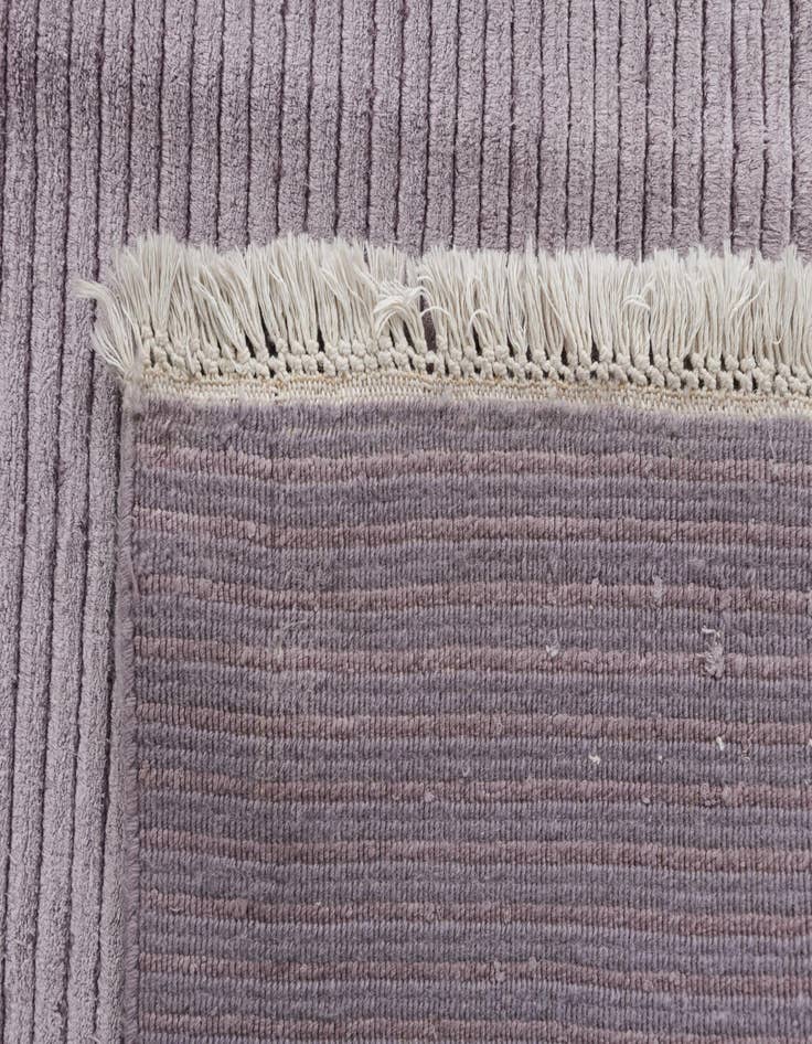 Detail image of 10' x 13' 5  Hand Knotted Darya Wool Rug