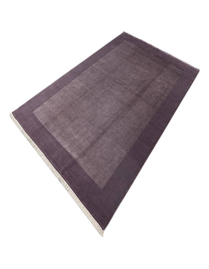 Detail image of 6' 6 x 10'  Hand Knotted Darya Wool Rug