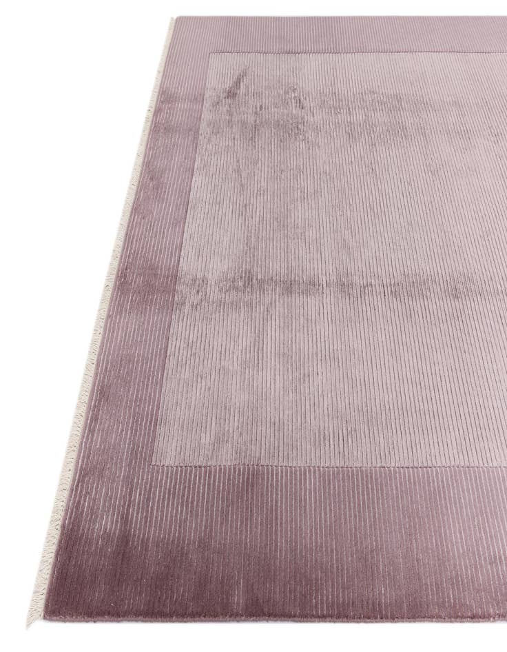 Detail image of 6' 5 x 9' 10  Hand Knotted Darya Wool Rug